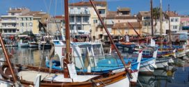 Le port de Sanary - couleurs des volets