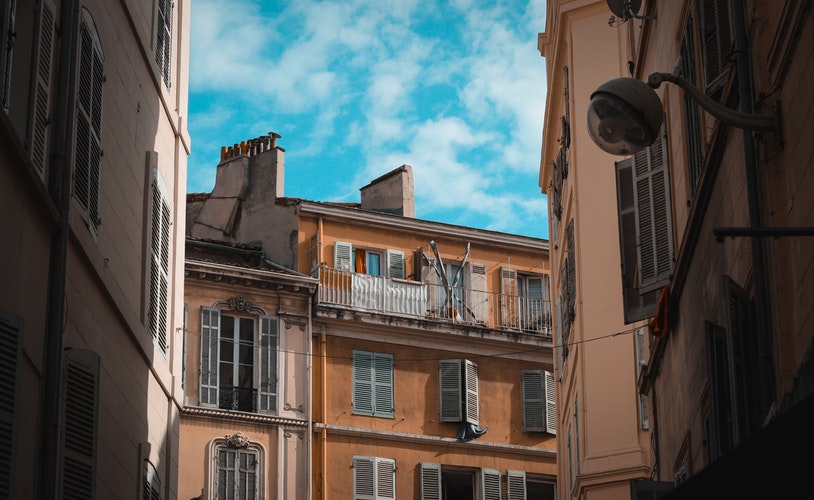 quelle couleur de volet dans le centre de Marseille ?