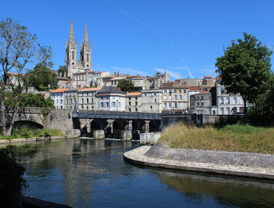 Guide des couleurs de volets à Niort