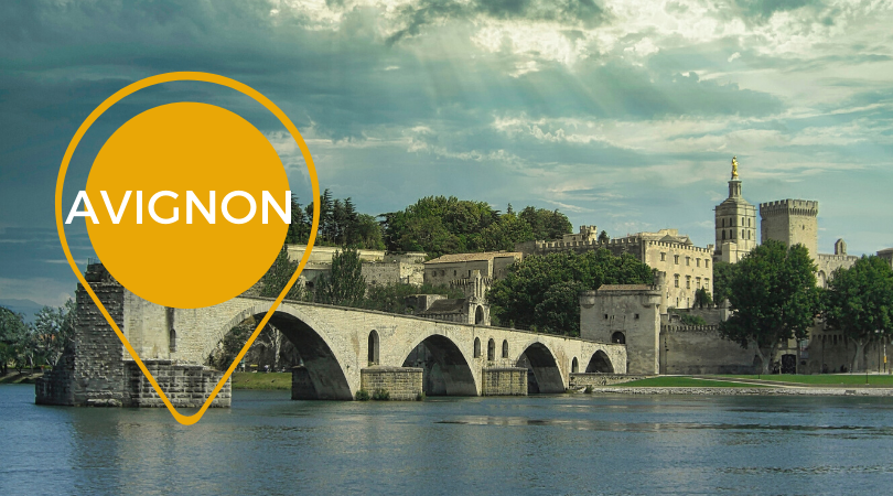 Quelles sont les couleurs de volets autorisées à Avignon ?